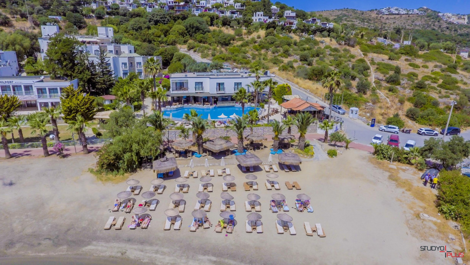 Costa 3 S Beach Hotel