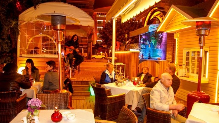 Restaurant ve Bar