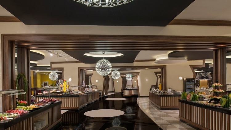 Restaurant ve Bar