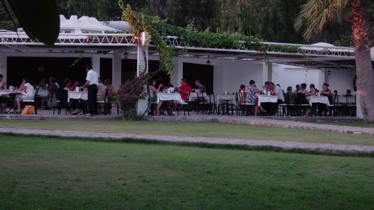 Restaurant ve Bar