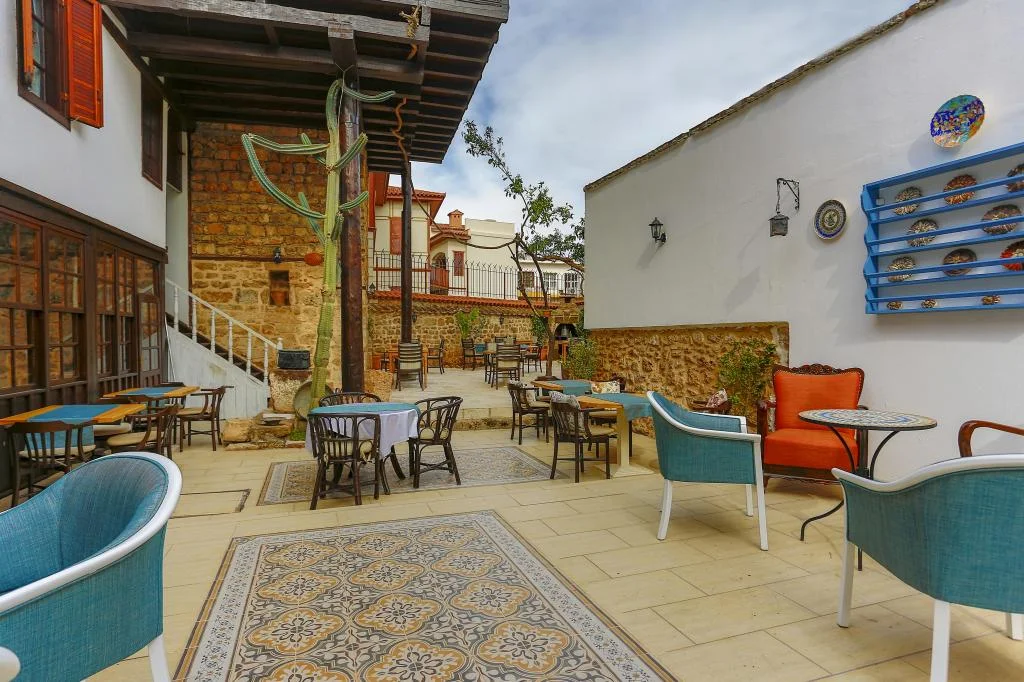 Restaurant ve Bar