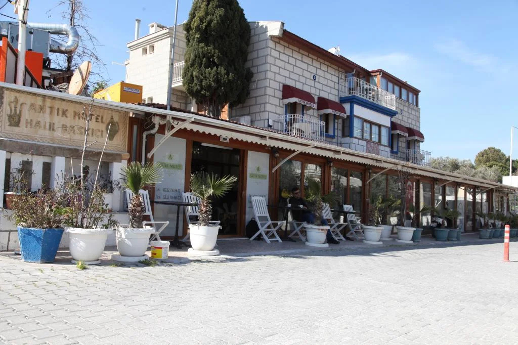 Antik Motel Alaçatı