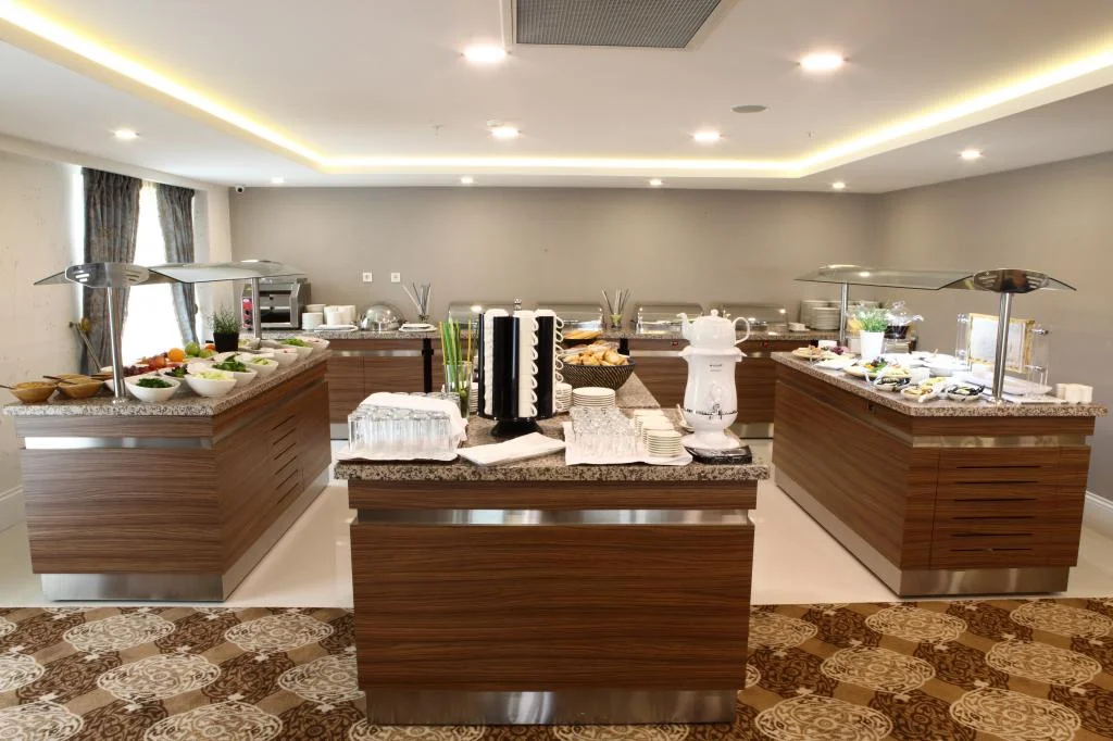 Restaurant ve Bar