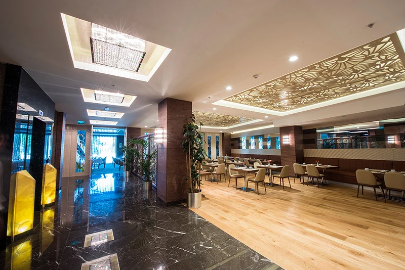 Restaurant ve Bar