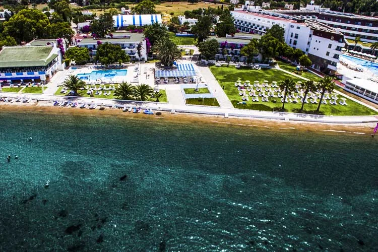 Ladonia Hotels Club Blue White
