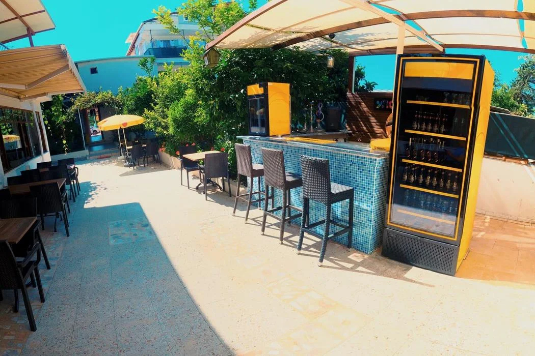 Restaurant ve Bar