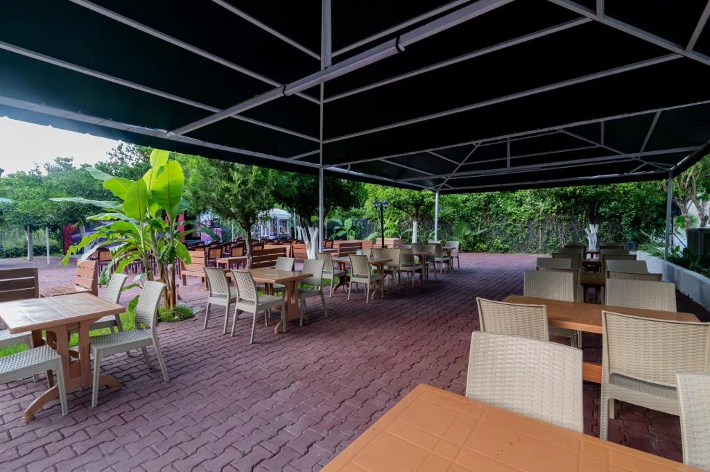 Restaurant ve Bar