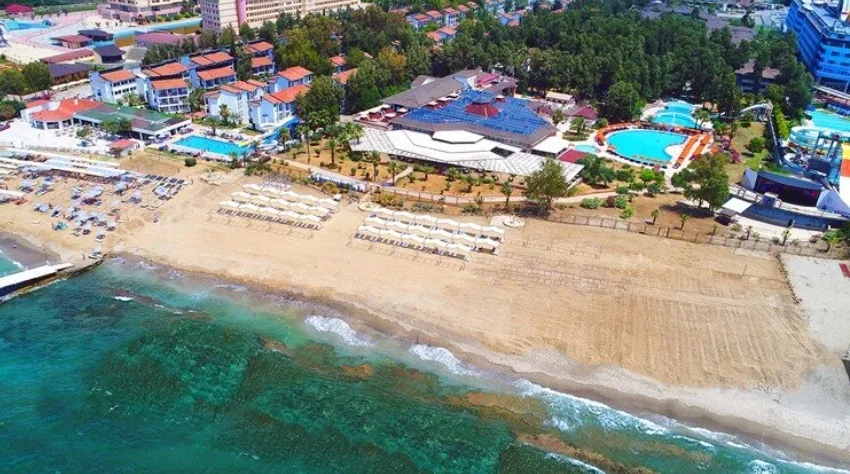 Bayar Garden Beach Hotel