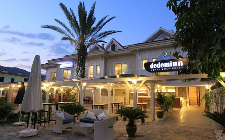 Dedeminn Marina Hotel