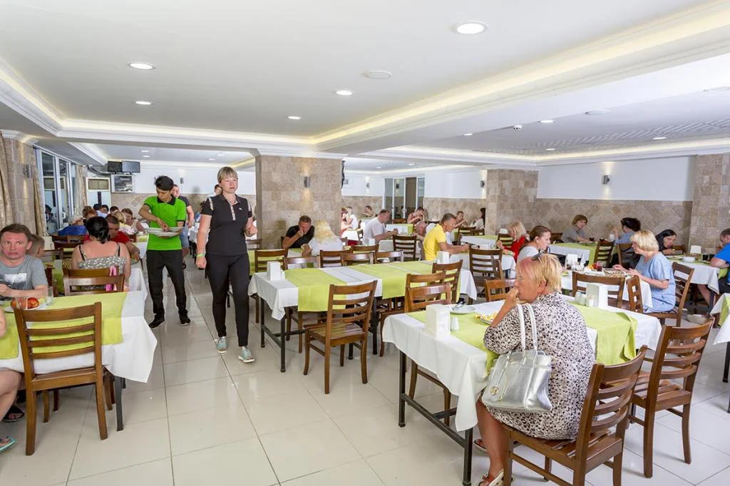 Restaurant ve Bar
