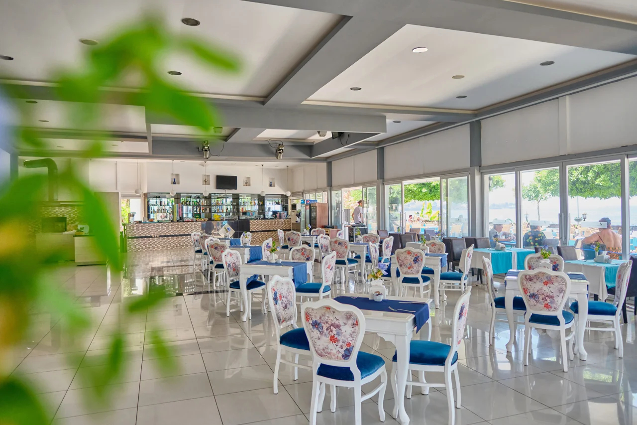 Restaurant ve Bar