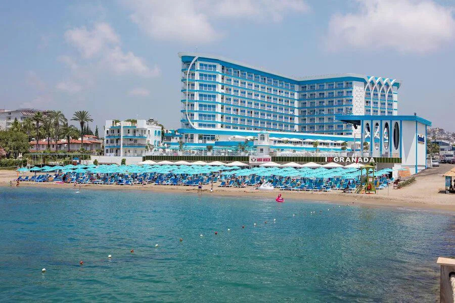 granada luxury beach
