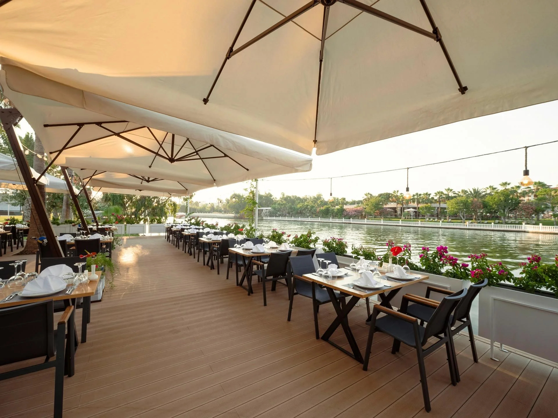 Restaurant ve Bar