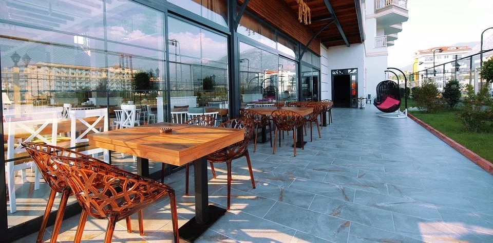 Restaurant ve Bar
